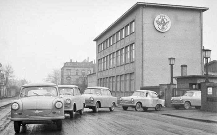 Самый массовый автомобиль ГДР (20 фото+видео)