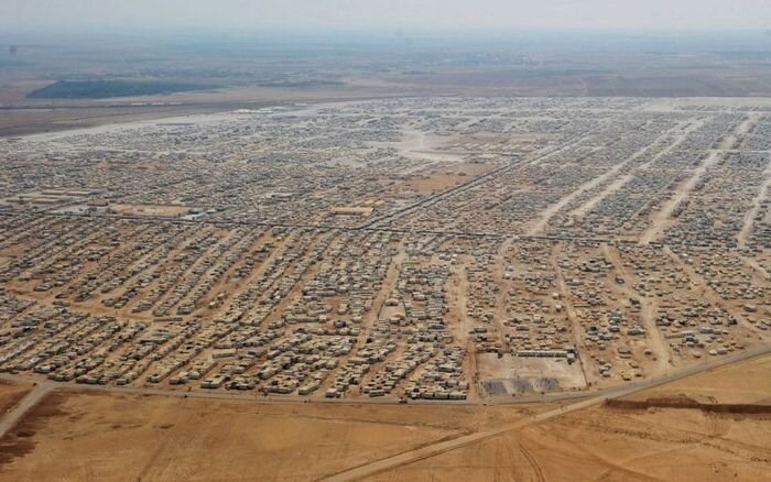 Лагерь для сирийских беженцев в Иордании (9 фото)