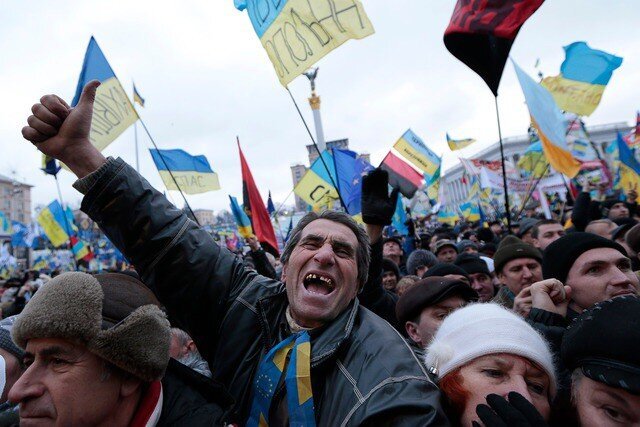 МВФ связал очередной транш помощи Украине с долгом Киева перед Россией