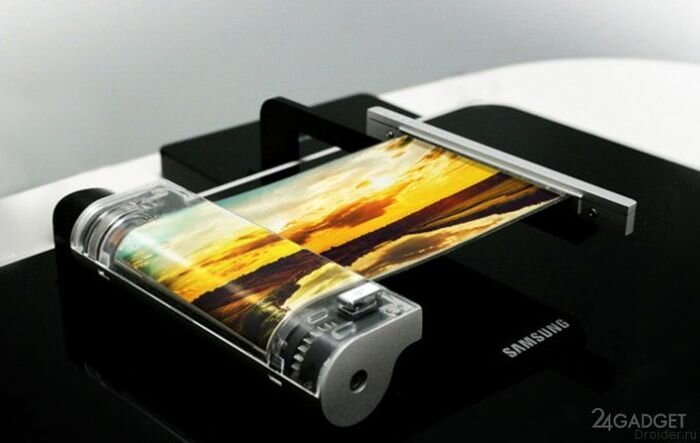 Samsung показал сворачивающийся дисплей 