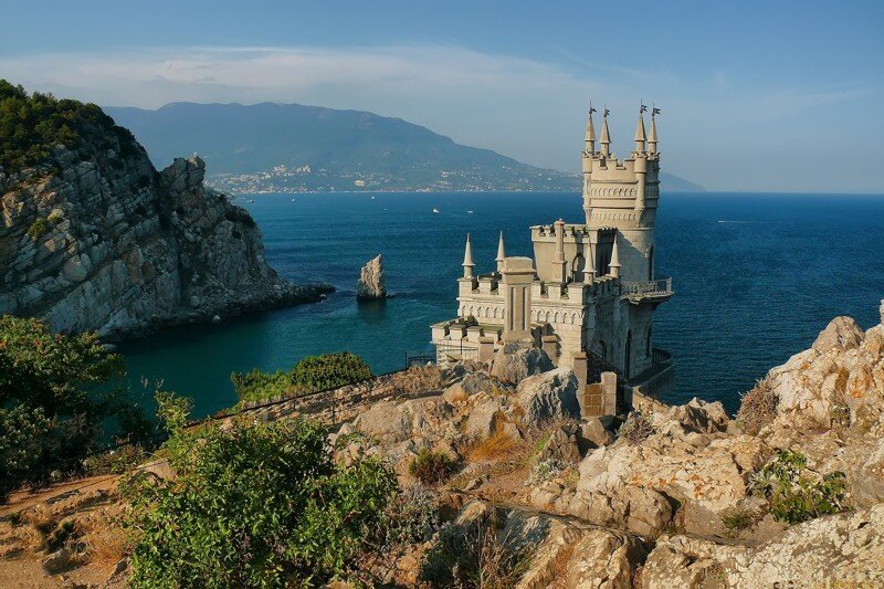 Порошенко планирует запретить поездки в Крым
