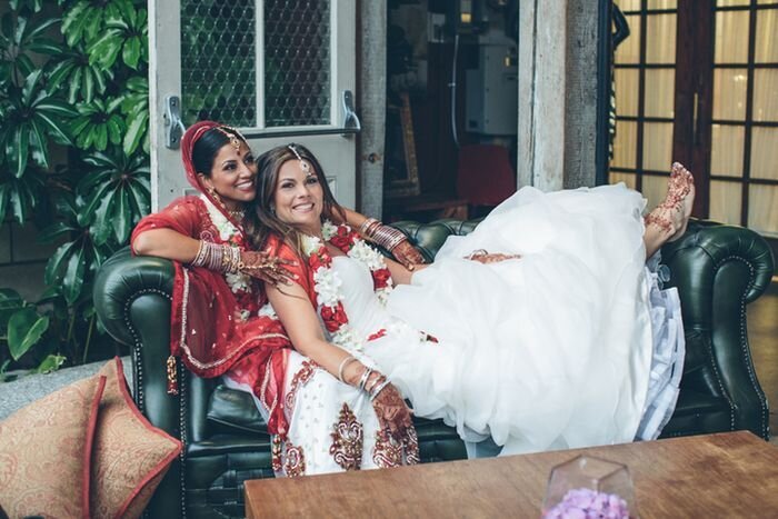 Большая индийская лесбийская свадьба (51 фото)