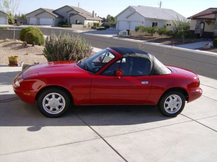 Найдено на eBay. Mazda Miata 1990 (15 фото)