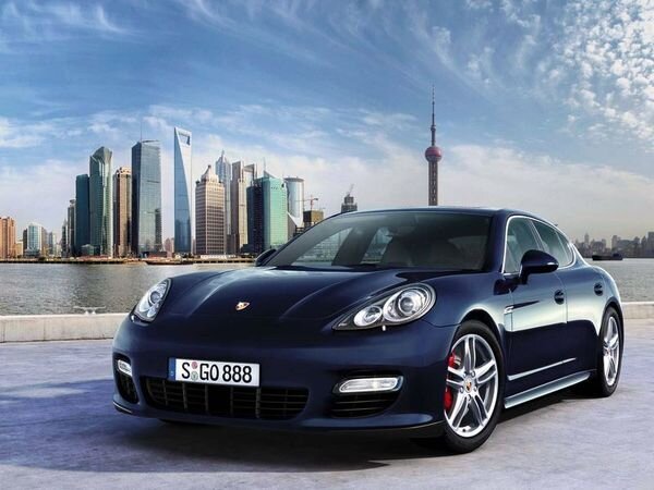 Porshe Panamera (20 фото)