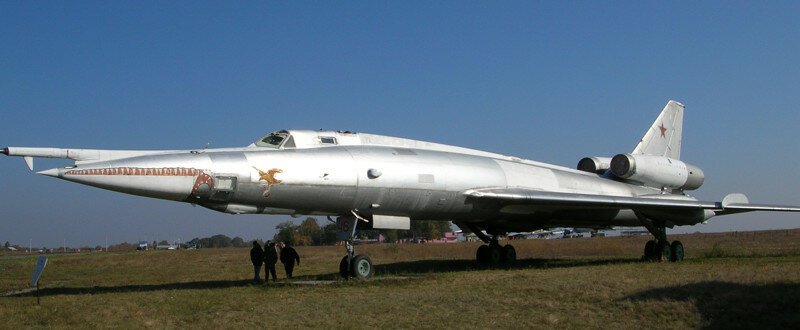 Сверхзвуковой бомбардировщик Ту-22 М фотографии, описание, тактико-технические характеристики