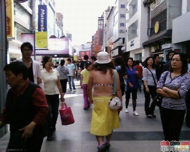 Кошмар на улицах Китая (6 фото)