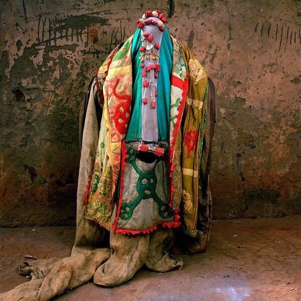 Маскарадные костюмы Западной Африки (9 фото)