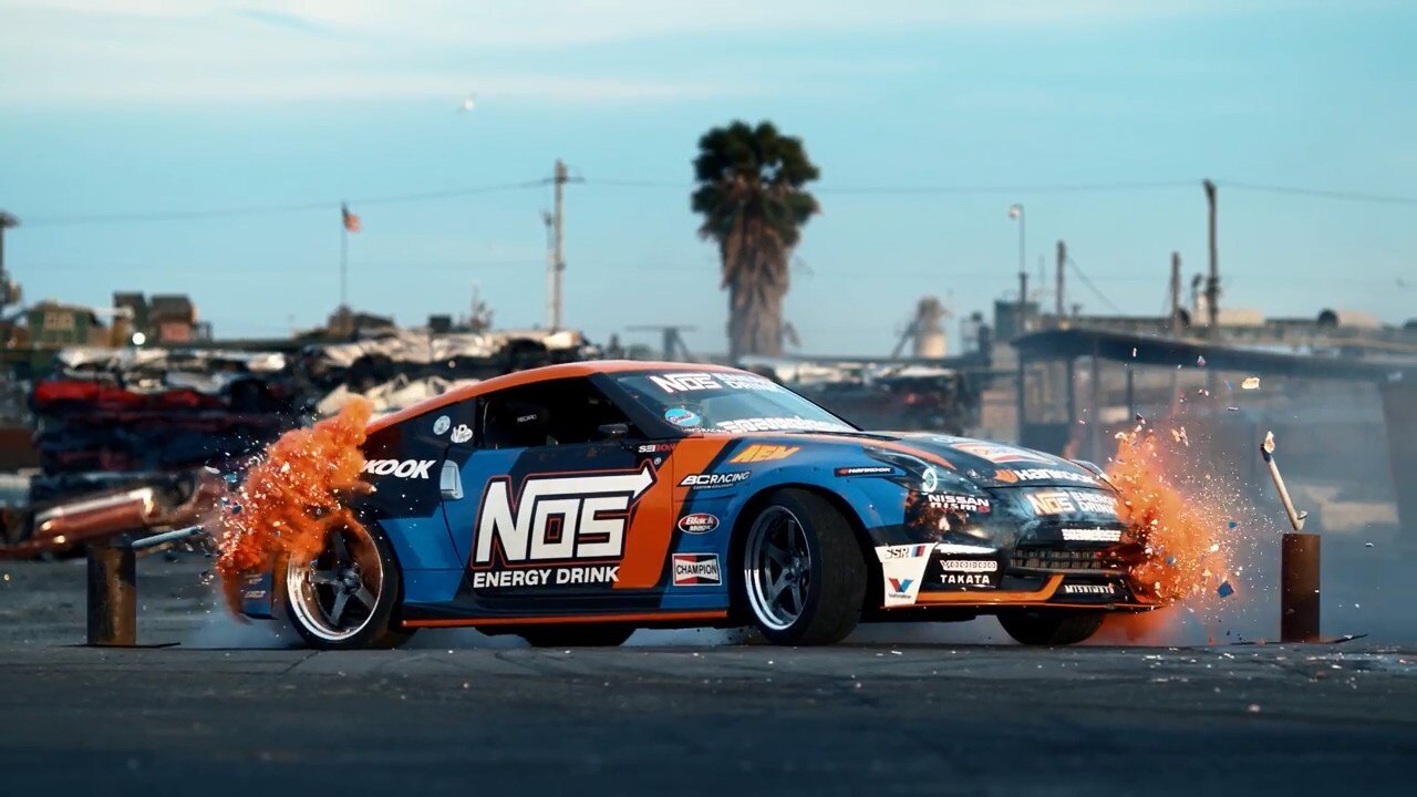 Nissan 370 z дрифтит