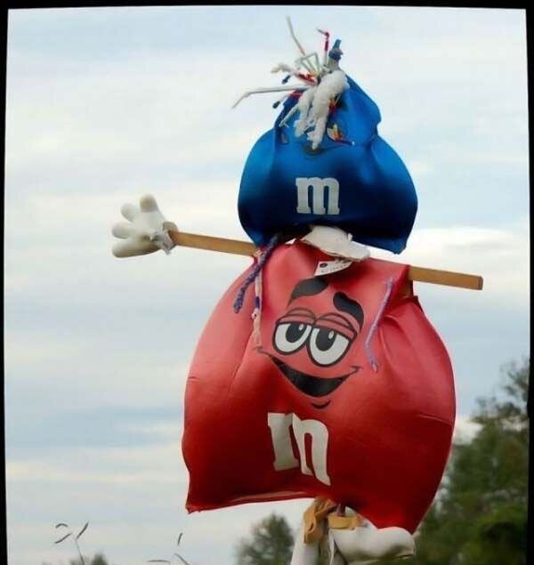 Забавные пугала (17 фото)