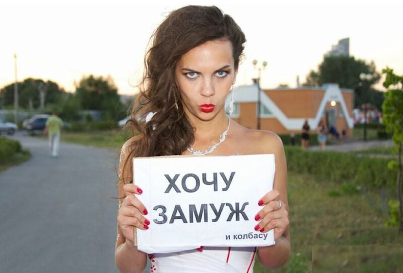 «Мужики, вы когда-нибудь подвергались сексуальным домогательствам?»