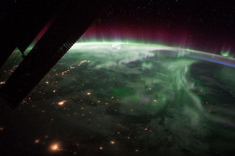 Озеро Алаколь и разрушительный ураган: NASA показало лучшие фото Земли, сделанные с орбиты в 2017 го
