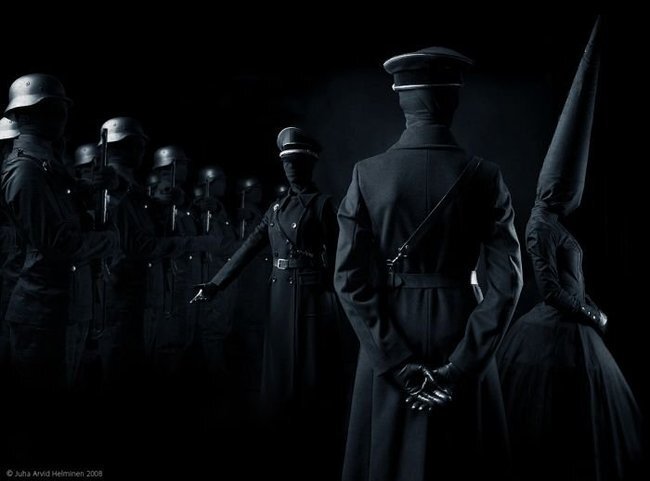 Чёрный мир (13 фото)