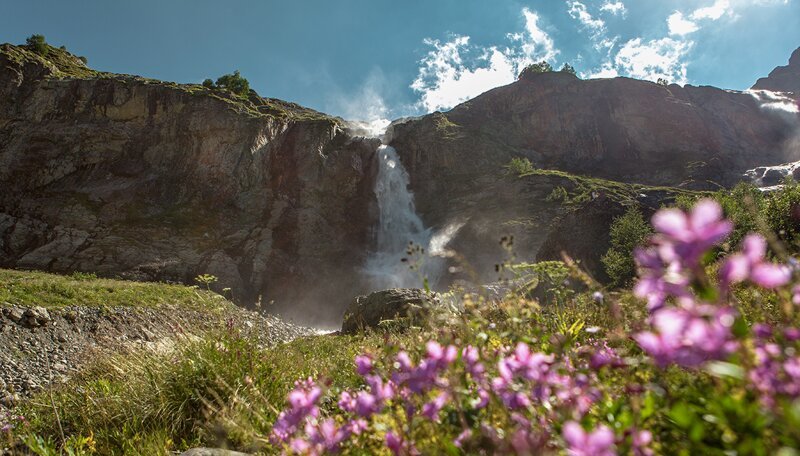 Озера и водопады Архыза: маршрут на выходные