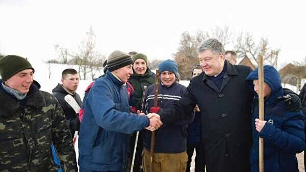 В Сети жестко высмеяли Порошенко: пиар-ход не удался