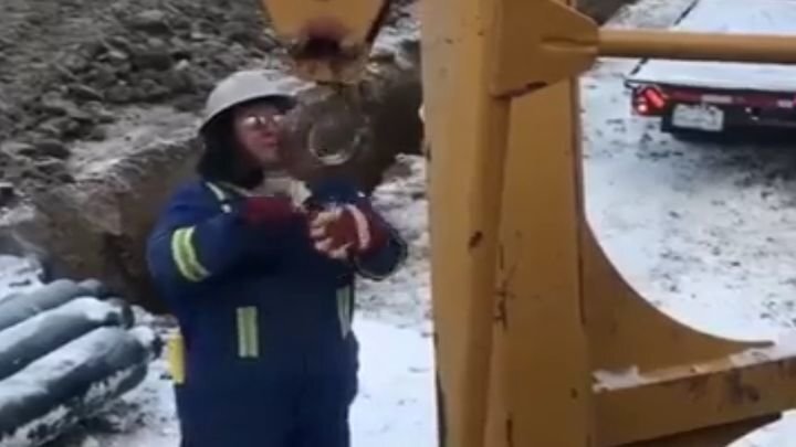 Приятель, подкрути крюк