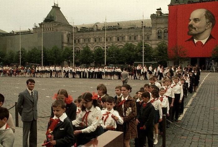 Последние 30 лет СССР через объектив фотоаппарата (90 фото)