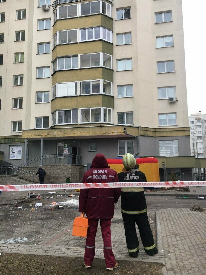 В Минске "куб жизни" спас молодую женщину