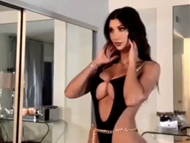 sarai rollins in answer #1688172