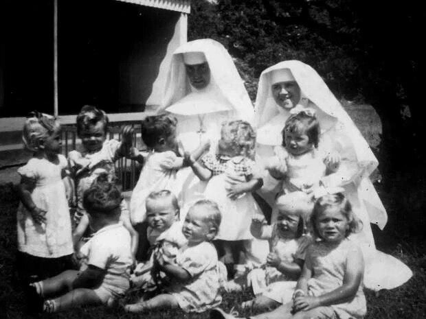 Жуткая реальность ирландских приютов, где скрывали женщин, забеременевших вне брака: история Шейлы