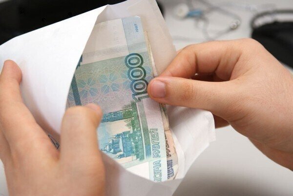 Жители России за время самоизоляции недополучили триллион рублей на зарплаты