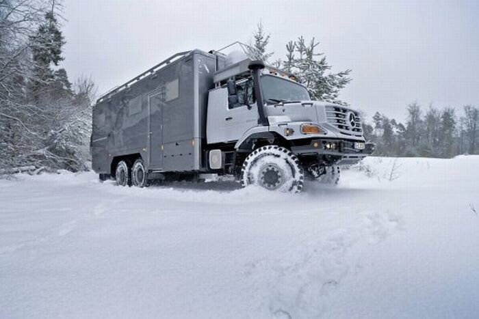 Mercedes-Benz Zetros для люксовых экспедиций (24 фото)