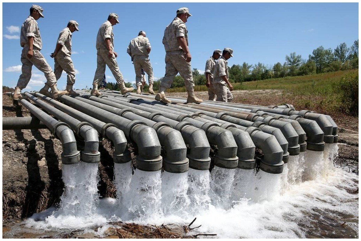 Водопровод в крыму. Водопроводные войска. Трубопроводные войска в Крыму. Армейские трубопроводы.