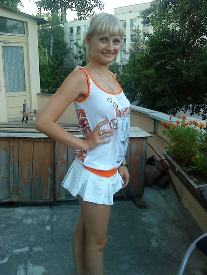 Прислала и не представилась
