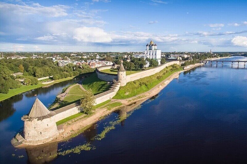 10 главных городов Псковской области