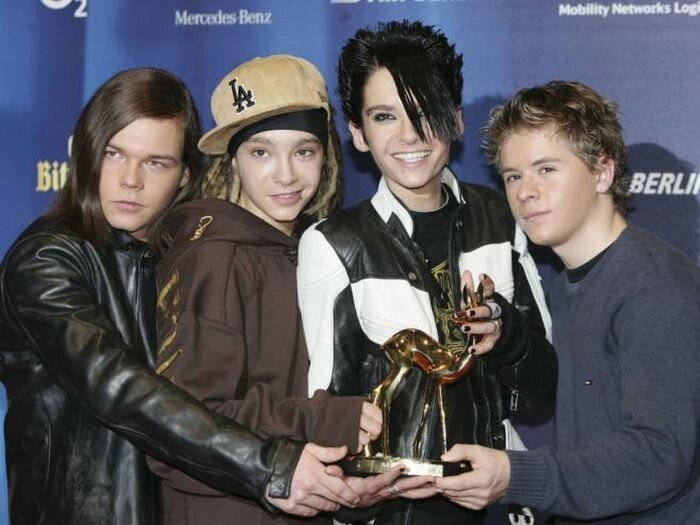 Ребята из группы Tokio Hotel тогда и сейчас (7 фото)