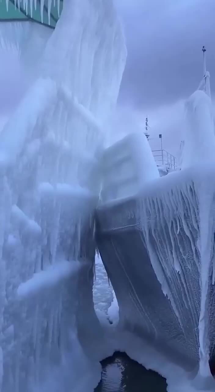 Ледяной шторм 2024. Ледяной шторм на Байкале. Вейл ледяной шторм. Ледяной шторм в Китае. Ледяной шторм 1998 года.