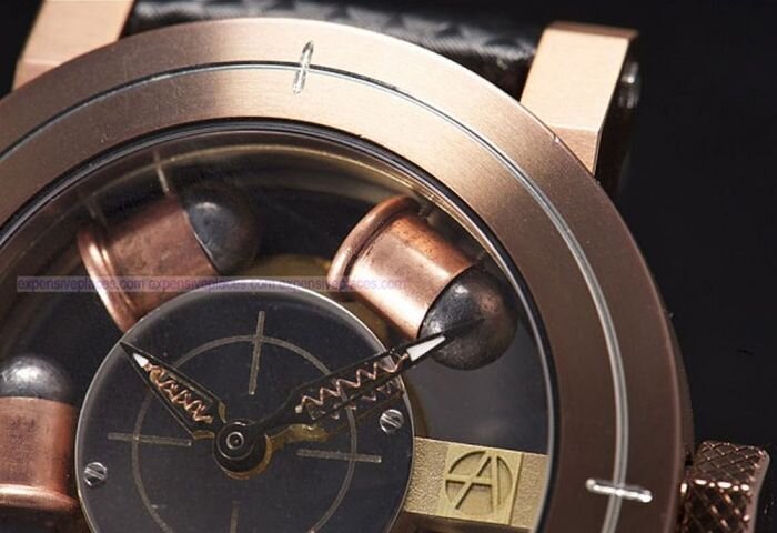 Необычные часы для любителей оружия  (6 фото)