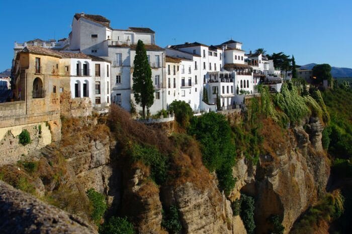 Испанский город на горе (10 фото)