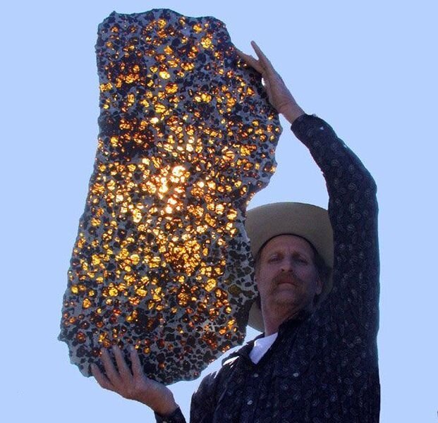 Метеорит Fukang - величайшая находка века (6 фото)