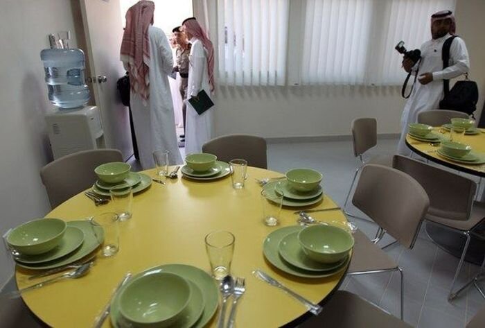 Тюрьма в Саудовской Аравии для террористов (6 фото)