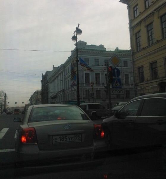 Украсили Санкт-Петербург в преддверии Дня Победы (3 фото)