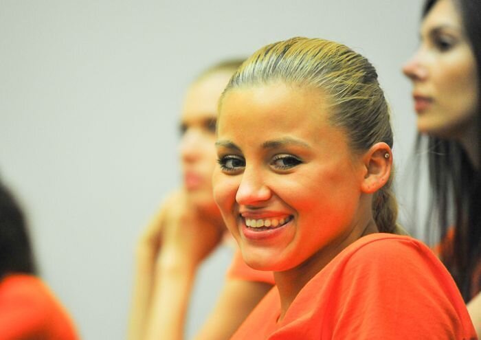Мисс Минск 2013 оказалась топлес-диджеем (27 фото)