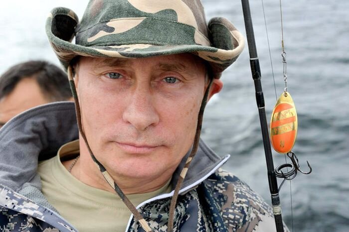 Путин и щука (9 фото + видео)