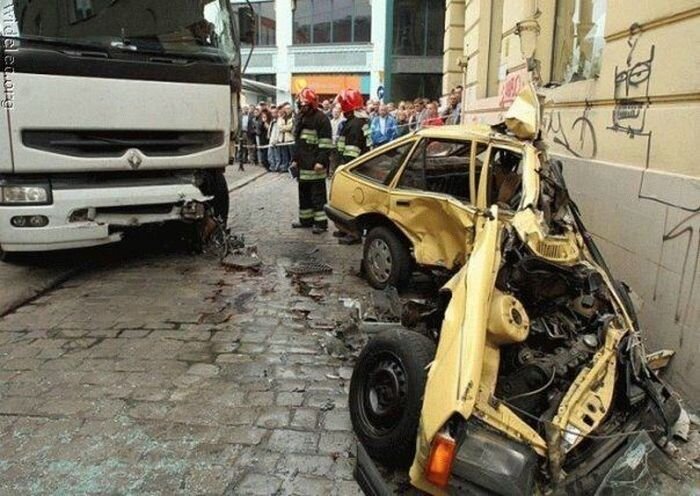 Фотоподборка ДТП (37 фото)
