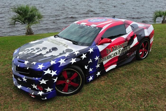 Памятный Chevrolet Camaro (10 фото)