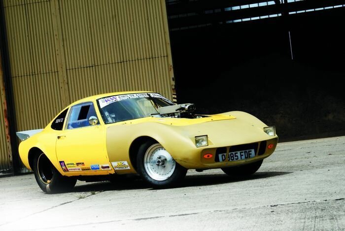 Opel GT  разгон до 100 км/ч за 2 секунды!!! (23 фото)