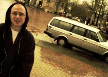 Суровый рэп про мамину Volvo