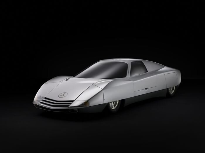 Уникальный концепт Mercedes C111 был поврежден угонщиками (4 фото)