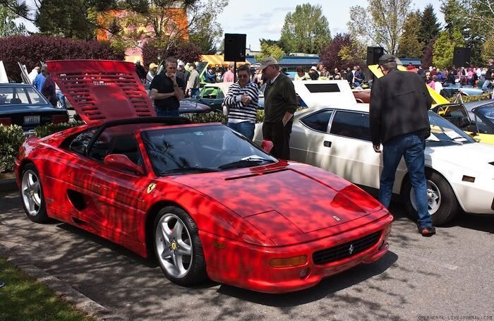 Выставка итальянских автомобилей прошлого века (25 фото)