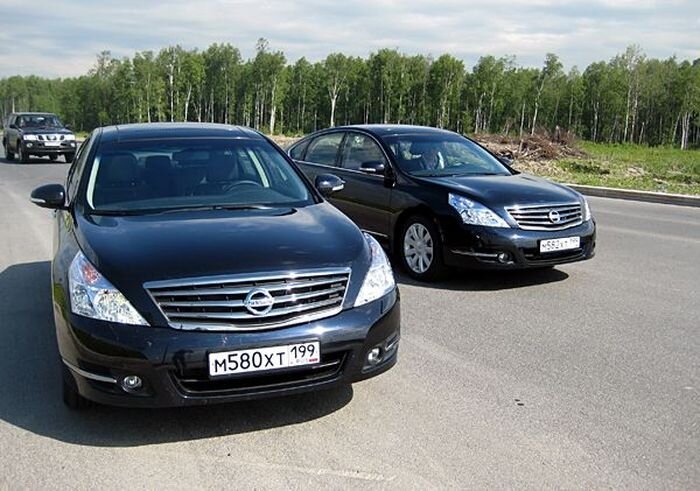 Тест-драйв Nissan Teana Four (6 фото)