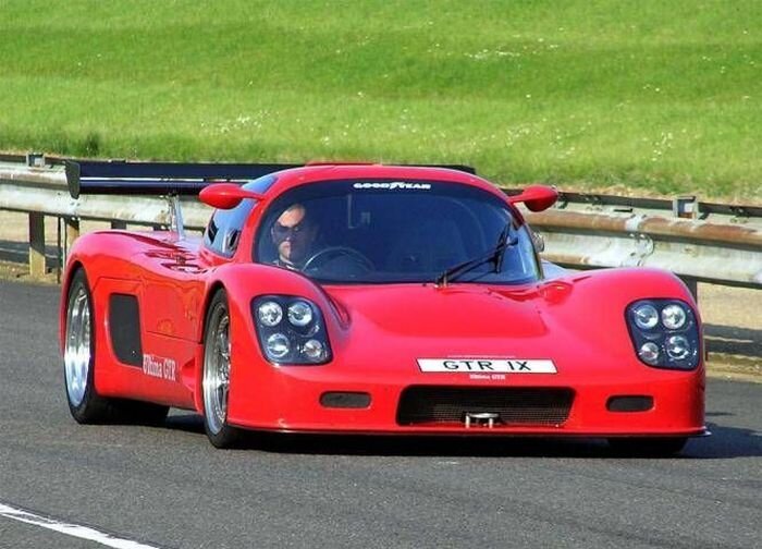 Самый быстрый суперкар Ultima GTR720 собирали в Украине (47 фото)