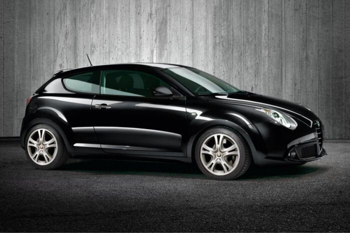 Alfa MiTo Turismo Sport для Великобритании (2 фото)