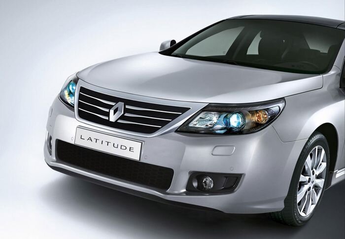 Флагман от Рено - Renault Latitude (10 фото)