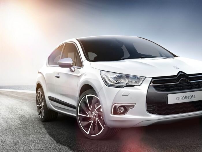 Новый почти-купе Citroen DS4 (18 фото)