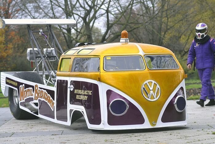 1700-сильный драгстер VW Bus! (5 фото)