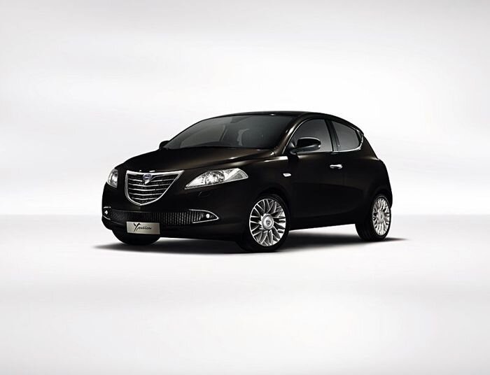 Lancia Ypsilon первые фотографии новинки (4 фото)